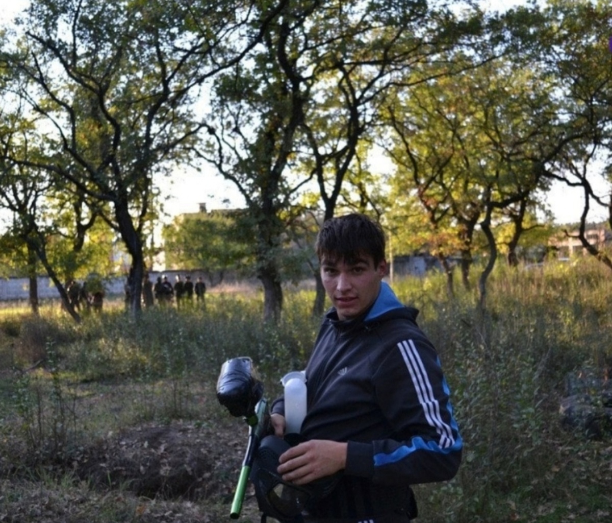 Акшин Гусейнов. Ист: https://yandex.ru/video/touch/preview/408887190156503777