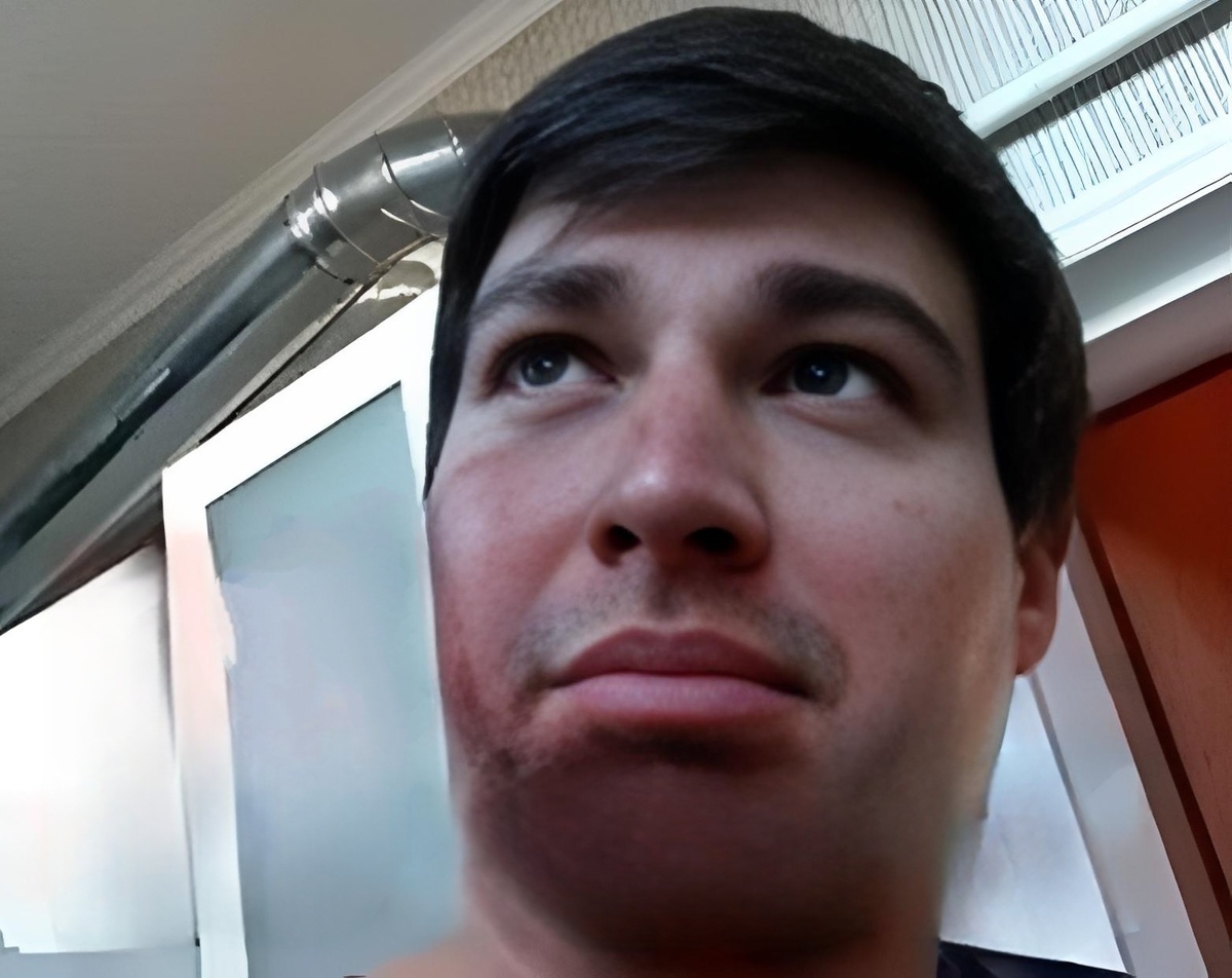 Акшин Гусейнов. Ист: Свободный источник. Кадр из видео в свободном доступе https://yandex.ru/video/touch/preview/8077599120967931931