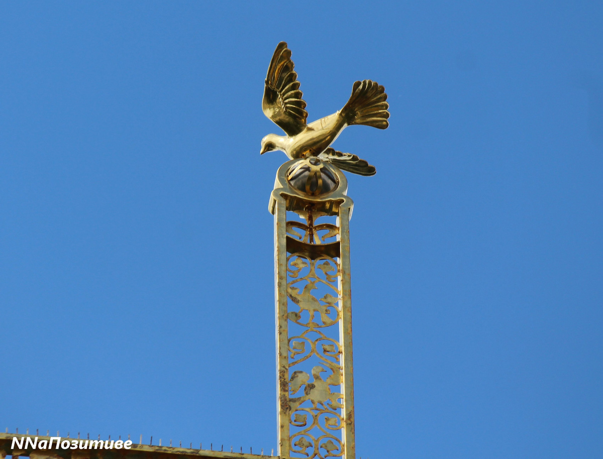 Флюгер на храме в Щербинках