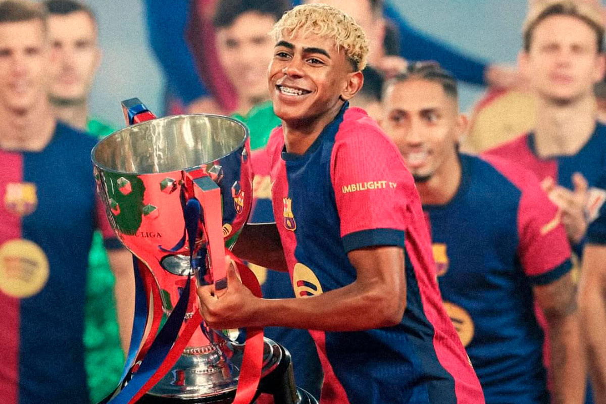    Фото: lamineyamal / Instagram