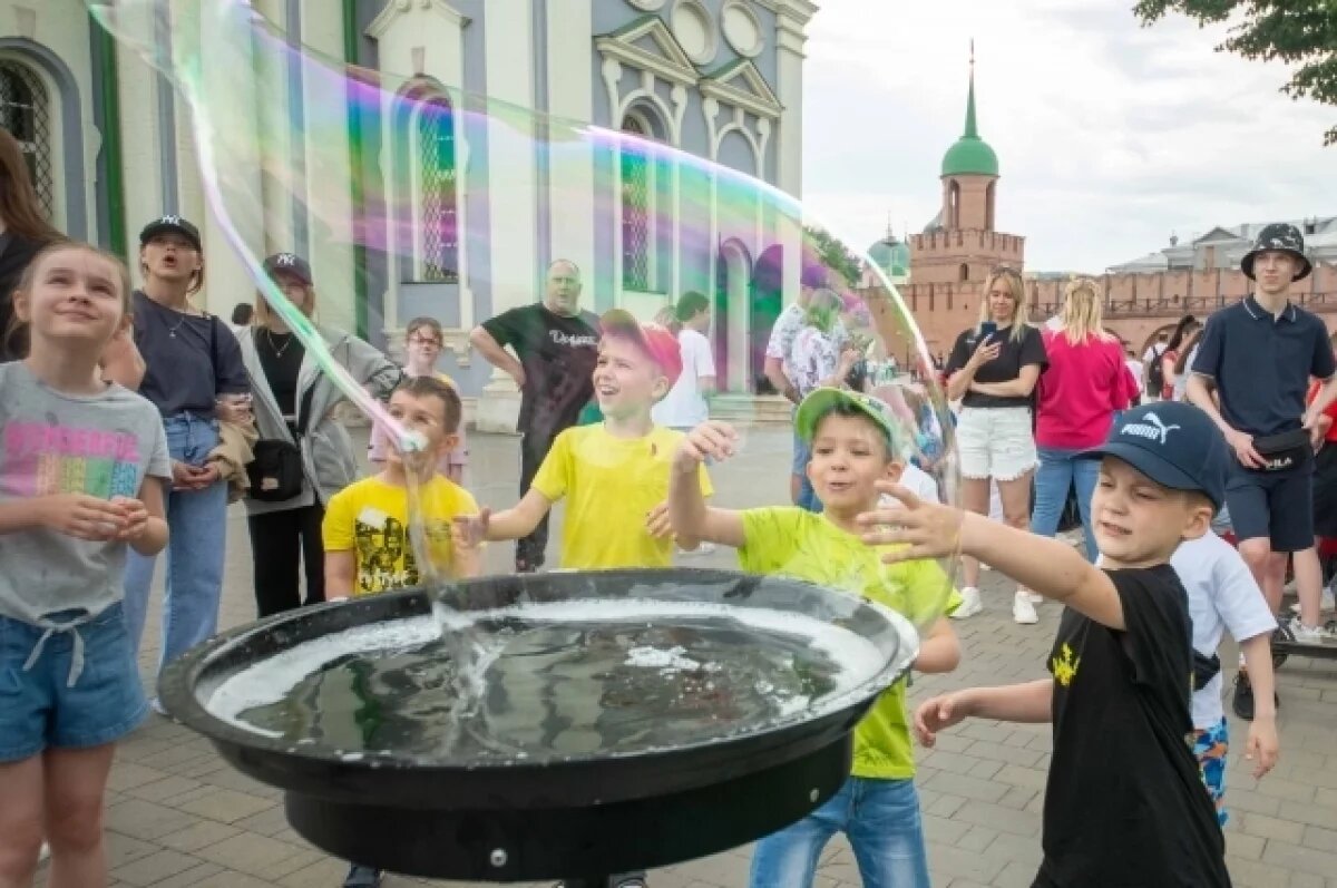    Праздничные мероприятия пройдут ко Дню защиты детей в Ноябрьске