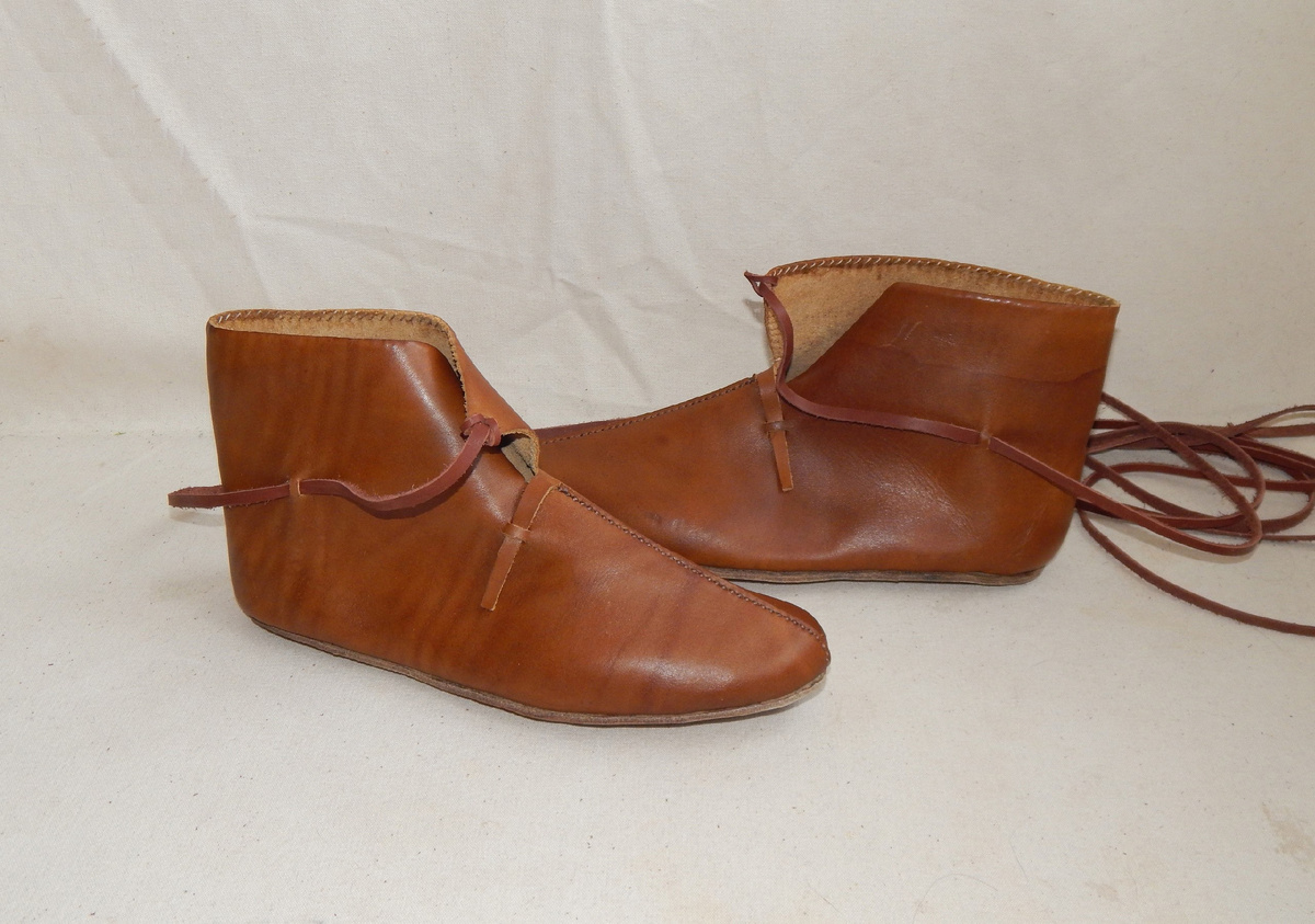 Ботинки их Хедебю X век, эпоха викингов.