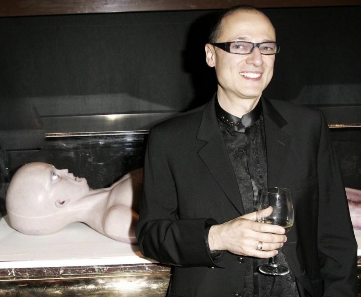 Рэй Сантили, снявший фильм "Вскрытие пришельца"