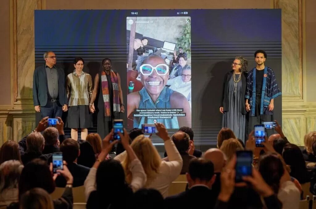 Источник фото: соц.сети биеннале