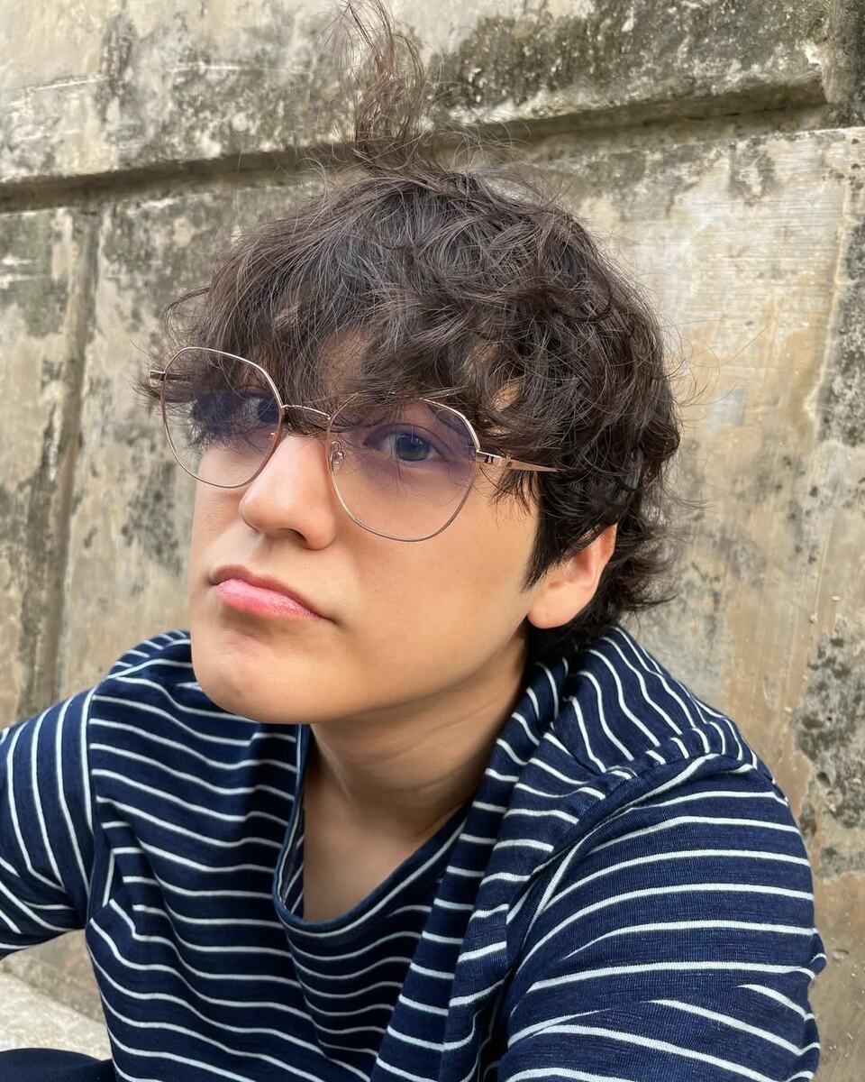    Ким БомСоцсети