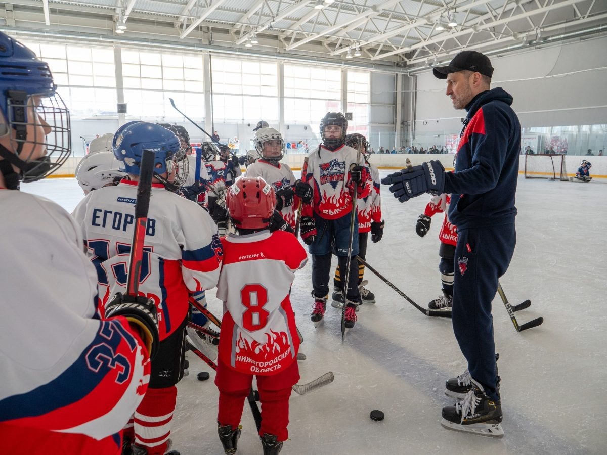    Юные хоккеисты смогли победить во всех трех играх и одолеть соперников из разных регионов России