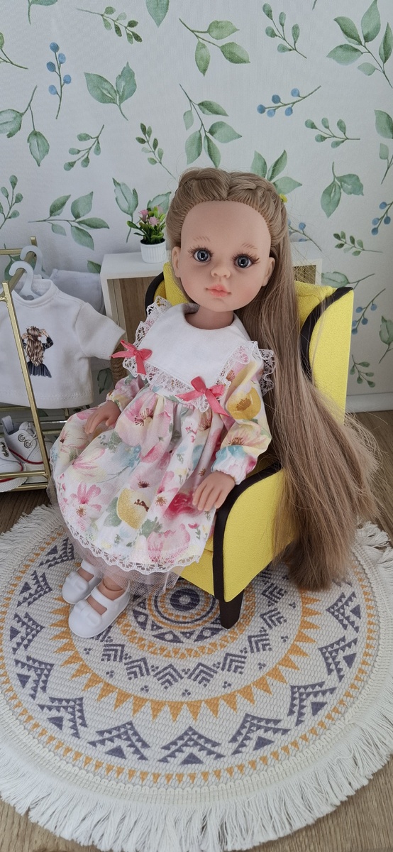 Кресло для куклы Паола Рейна 