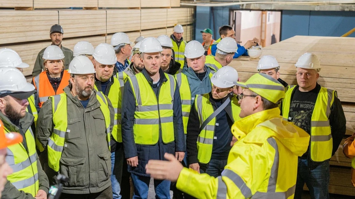    Ветераны СВО посетили важные инфраструктурные объекты Нягани