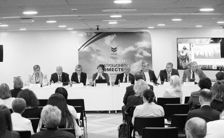    При профильном Комитете СФ создана специальная рабочая группа по решению важных задач в агростраховании