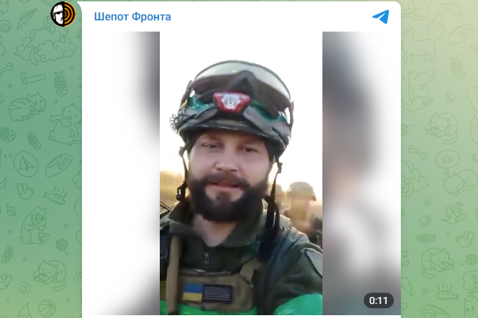    Мародёр снимал видеоролики в том числе с "побратимами". Скриншот: https://t.me/Tatarinov_Rus