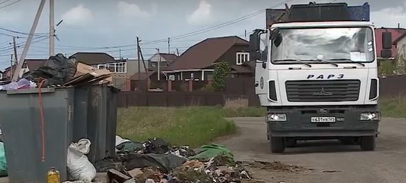     Поселку Солонцы не хватает контейнерных площадок под мусор