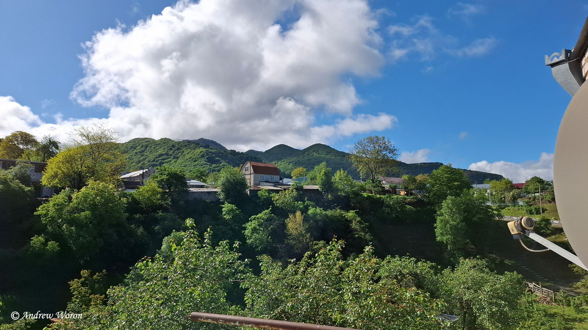 Вид из окна съемной квартиры 