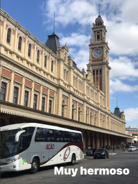 Типичный автобус на маленькие расстояния около ЖД Вокзала Луз в Сан-Паулу. Мое фото