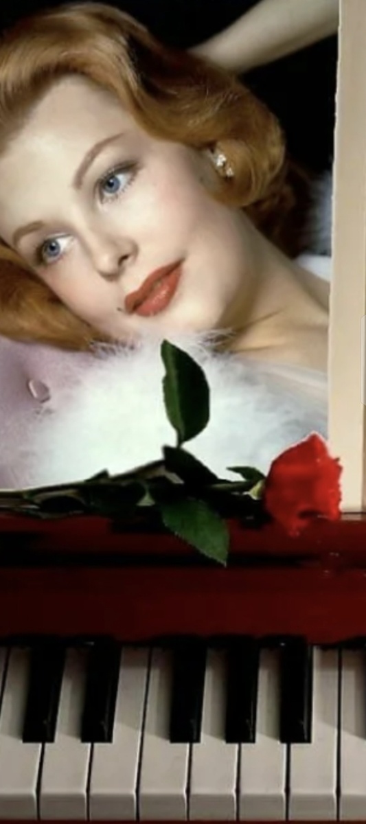 Музыка. Любовь. Романс. Фото из открытых источников.