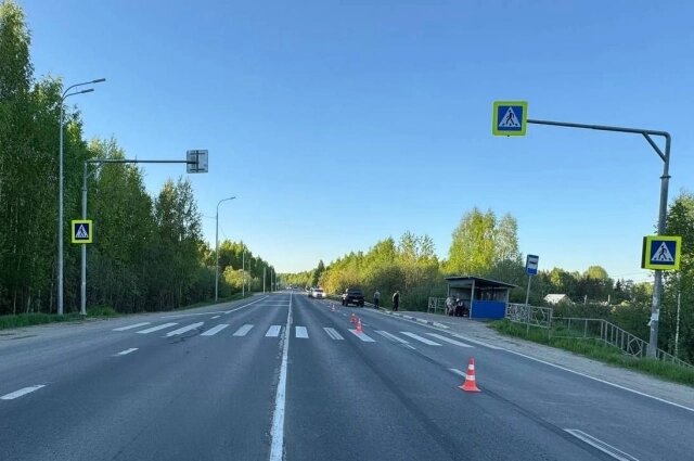    Авария произошла в районе пешеходного перехода. Фото: Госавтоинспекция Кировской области