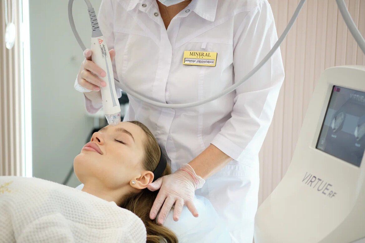 В Минерал Клиник используется RF-лифтинг аппарат последнего поколения - VIRTUE RF