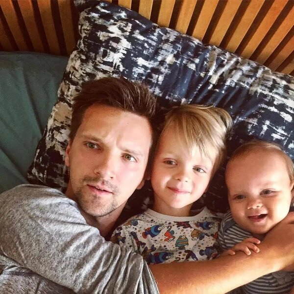    Александр казался любящим семьянином admin