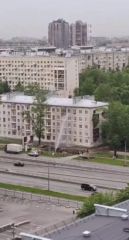    Фото: скриншот из видео в телеграм-канале «Мегаполис | ДТП и ЧП | Санкт-Петербург | Питер».