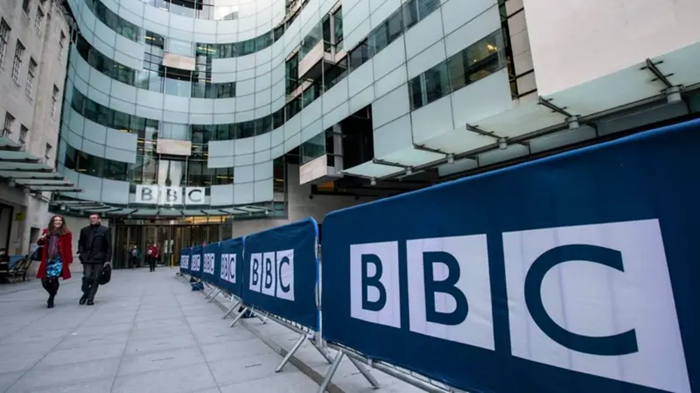 Оказывается, в центре этой странной тенденции находится главная телекомпания англичан - ВВС. /Фото: bbc.com
