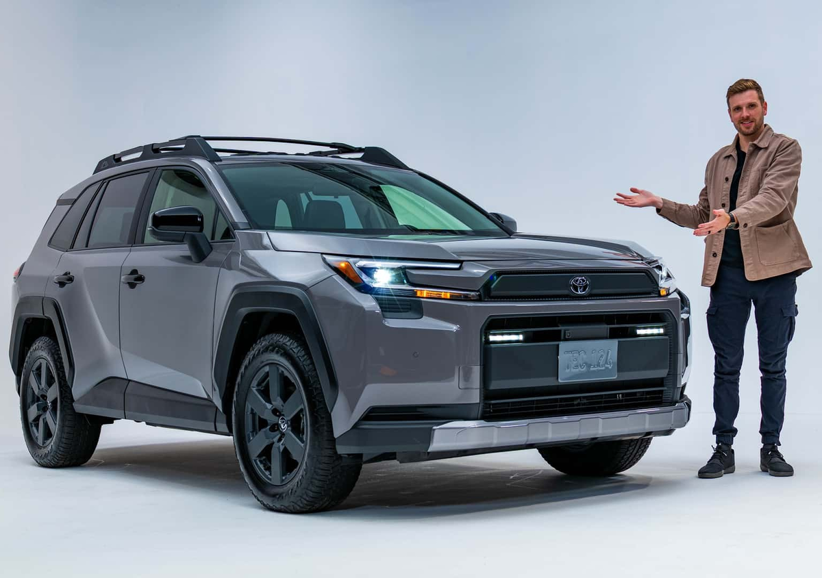Дебют Toyota RAV4 нового поколения