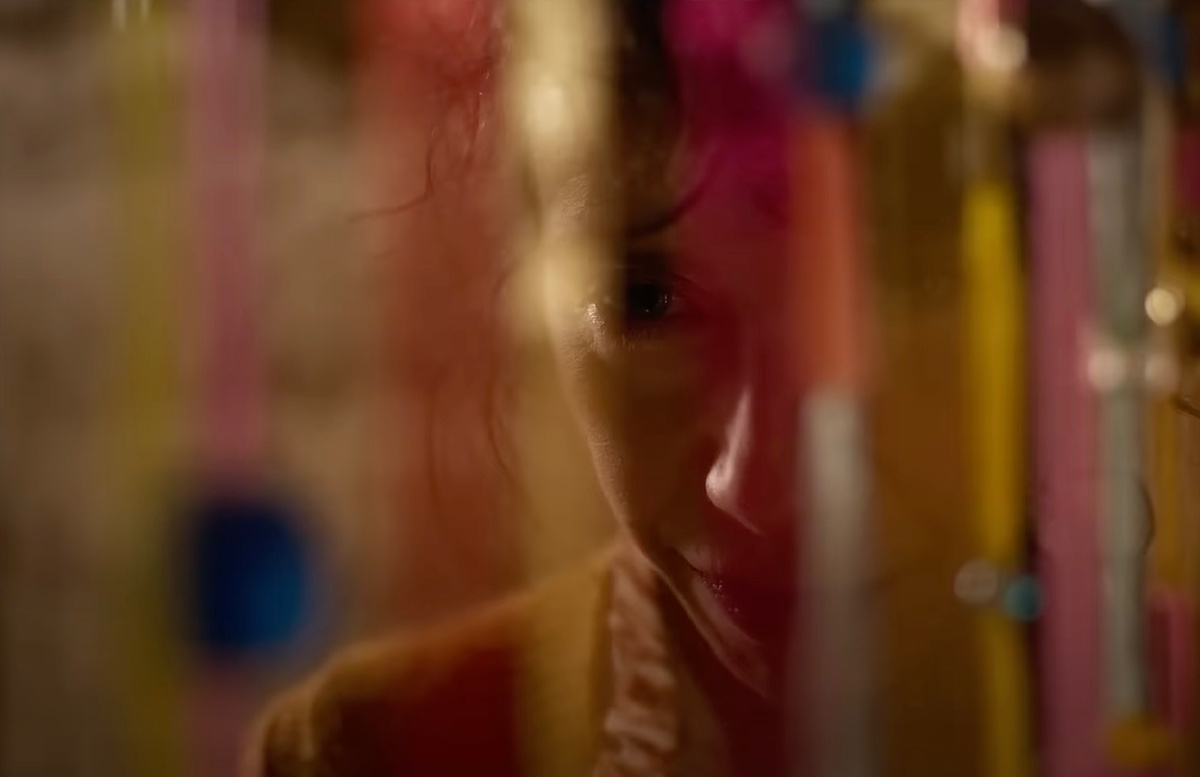 Кадр из фильма "Верни её из мёртвых" 