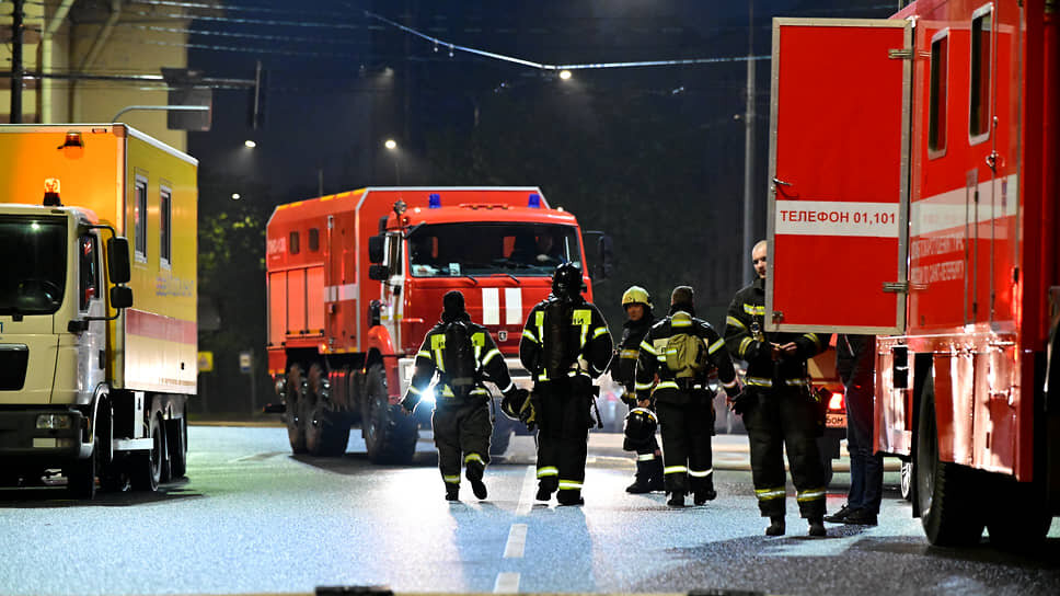 Последствия пожара на заводе «Авангард».📷Фото: Алексей Смагин / Коммерсантъ