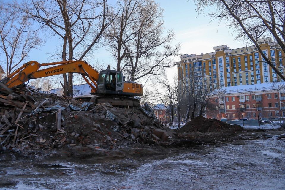    Снос аварийного дома на улице Профинтерна, 42. Источник: Виталий Барабаш