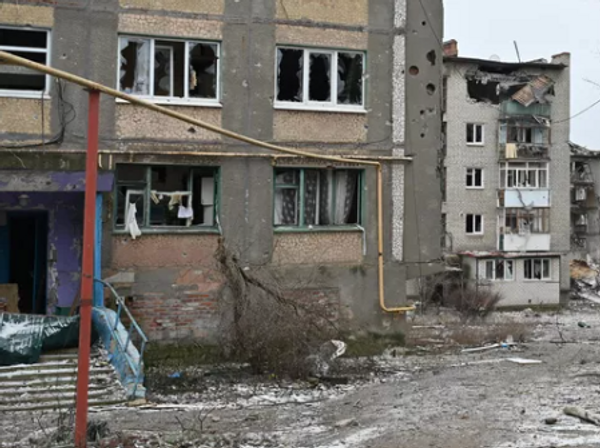 Переменные восстановления: почему мирная жизнь в Новороссию возвращается с разной скоростью