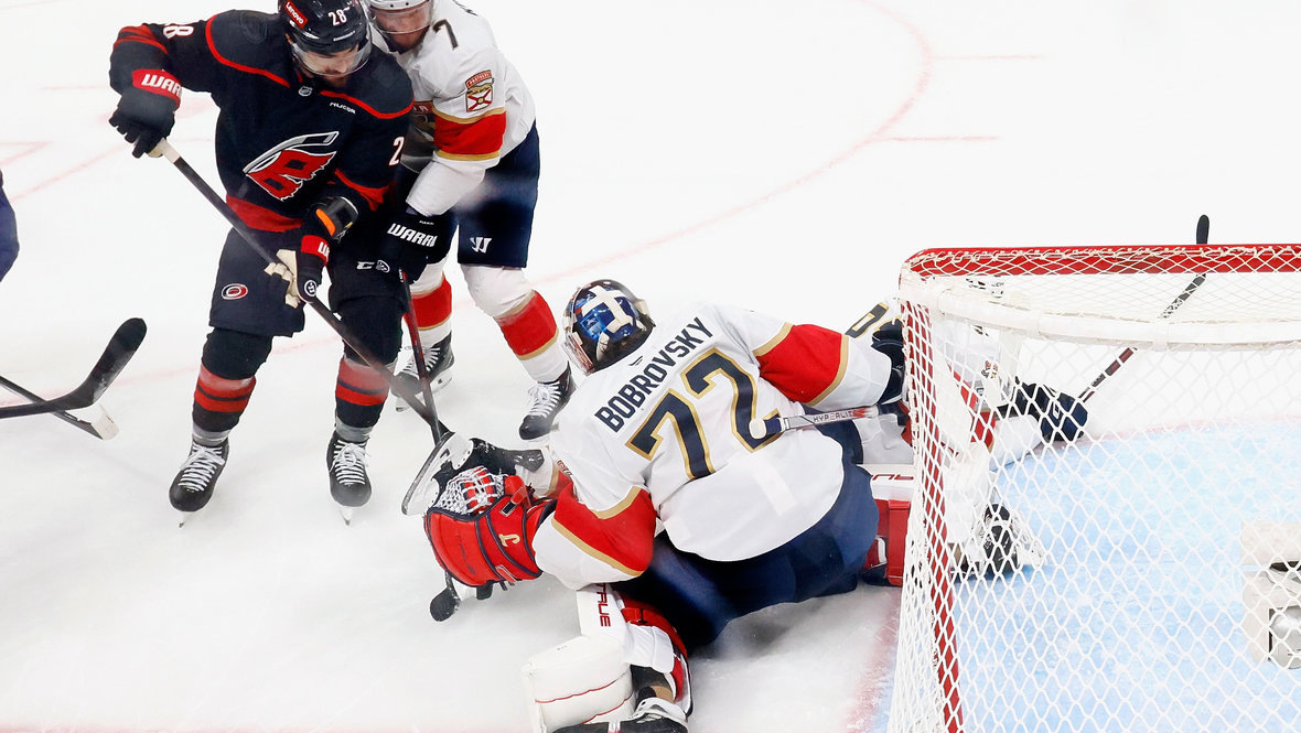 На воротах Бобровский.  фото: картинки яндекс.