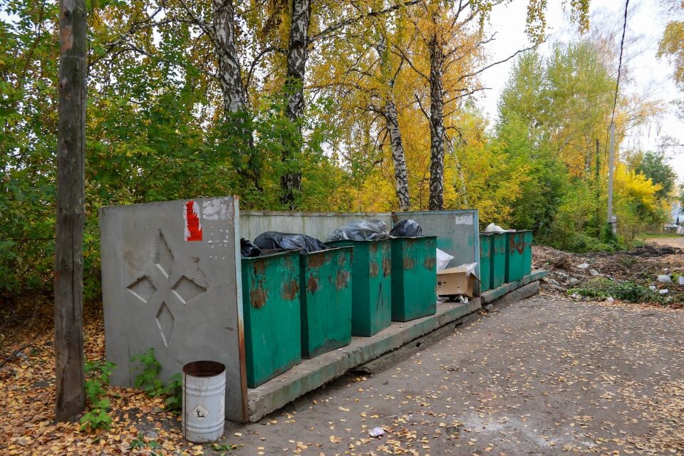    Проблема установки мусорных баков на ул. Павлюкова. Источник: Виталий Барабаш