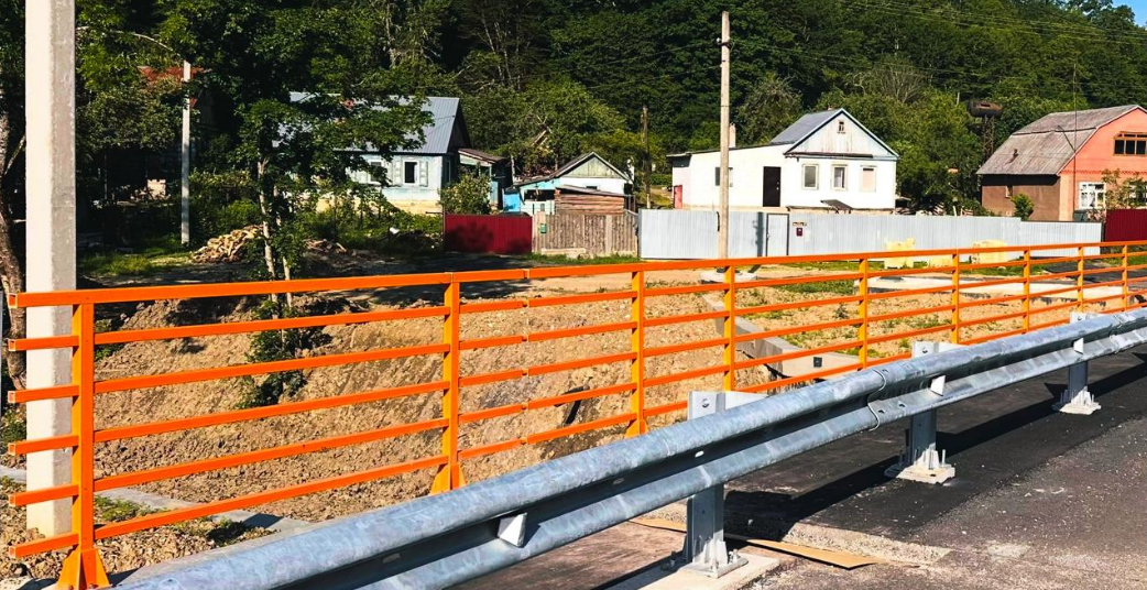 Компоизтное ограждение по СТО 44422268-002-2025