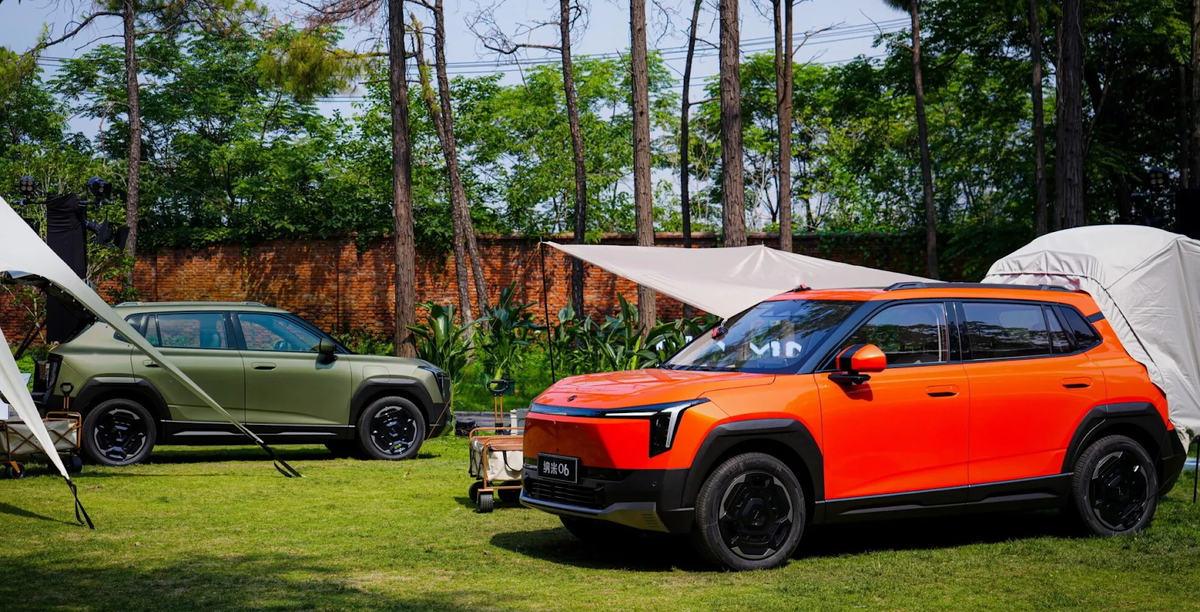 Новый кроссовер Dongfeng Nano 06