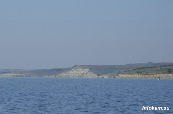    Волга в Камышинском районе — между Камышином и Антиповкой