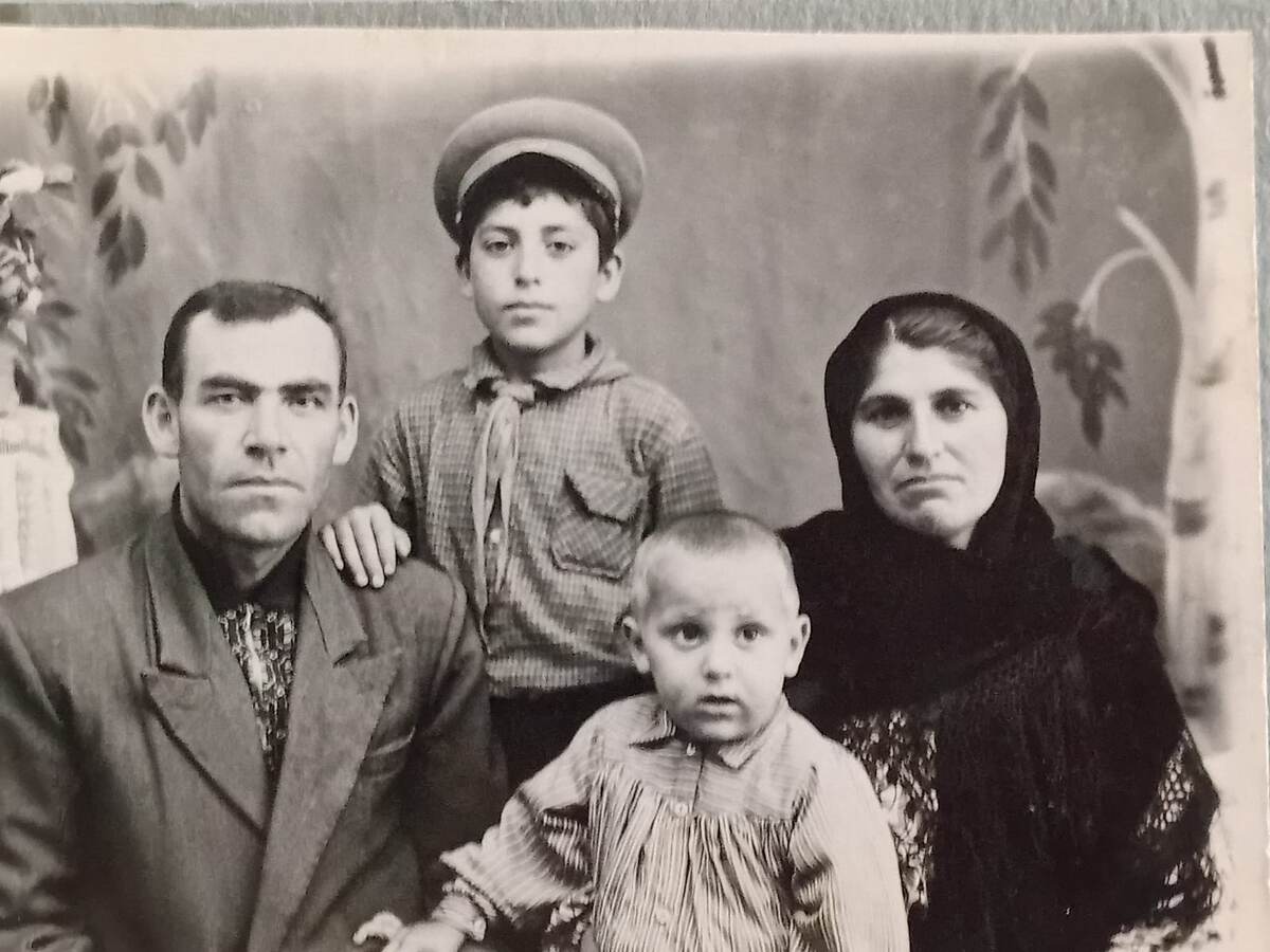 Чувство ответственности и стремление помогать ближним пришли к Мавлетхану Висаидову от родителей.