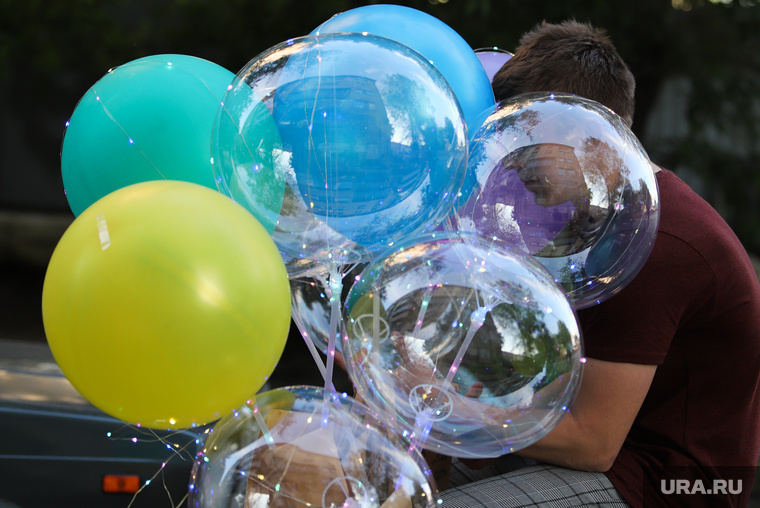 Воздушные шары запустят в честь праздника. Фото: Екатерина Сычкова © URA.RU