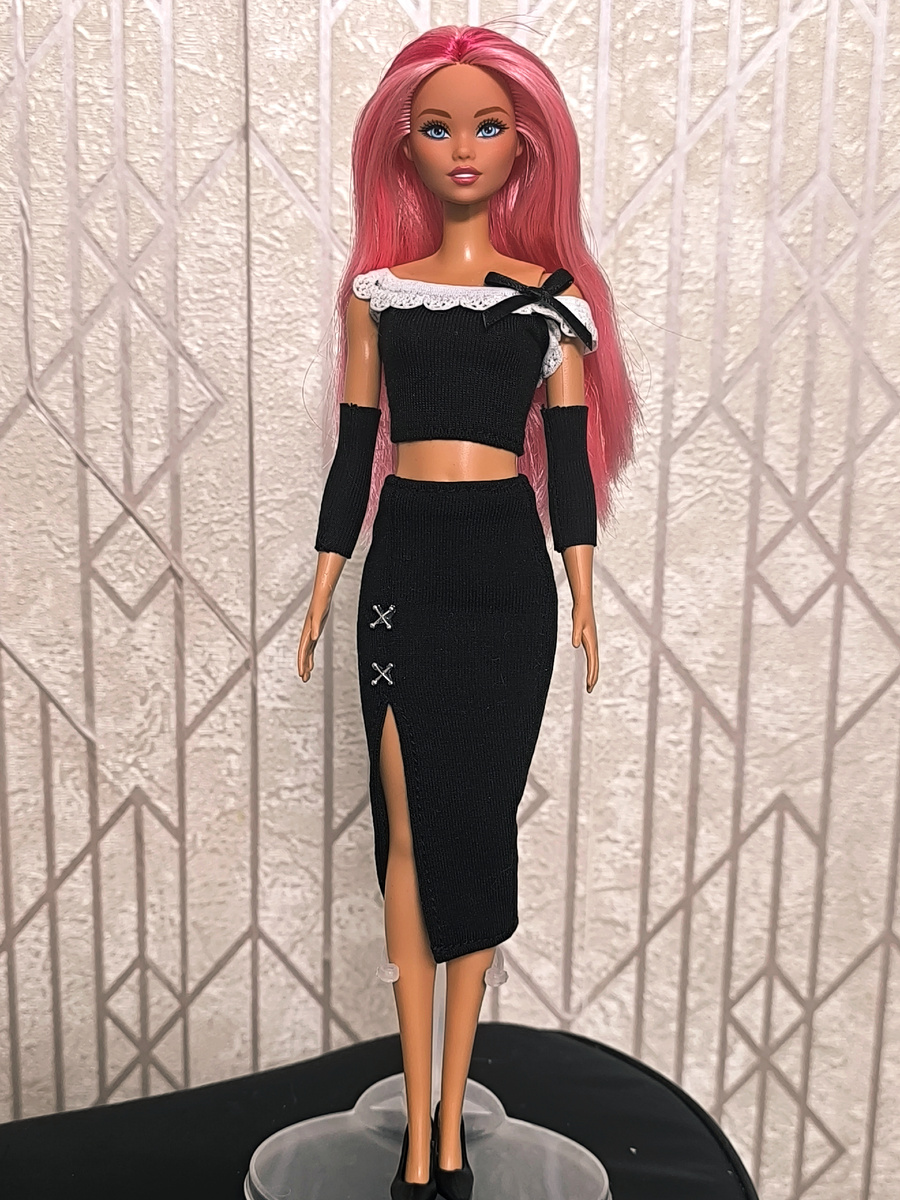 Не хватает только шляпы