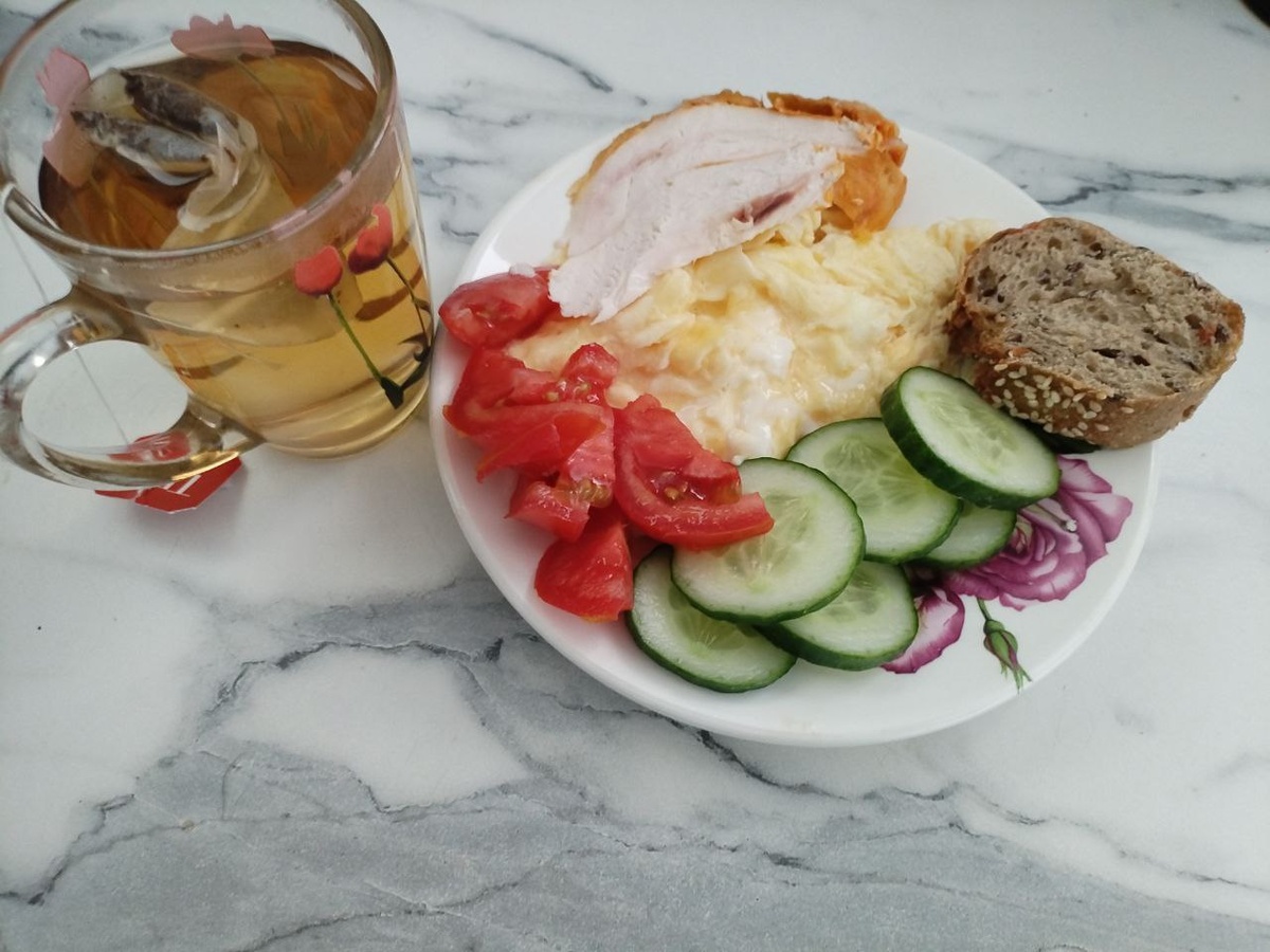 Б:19 Ж:14 У:17 265 кКал