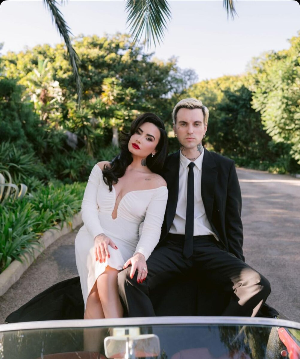 Деми Ловато и Джутс