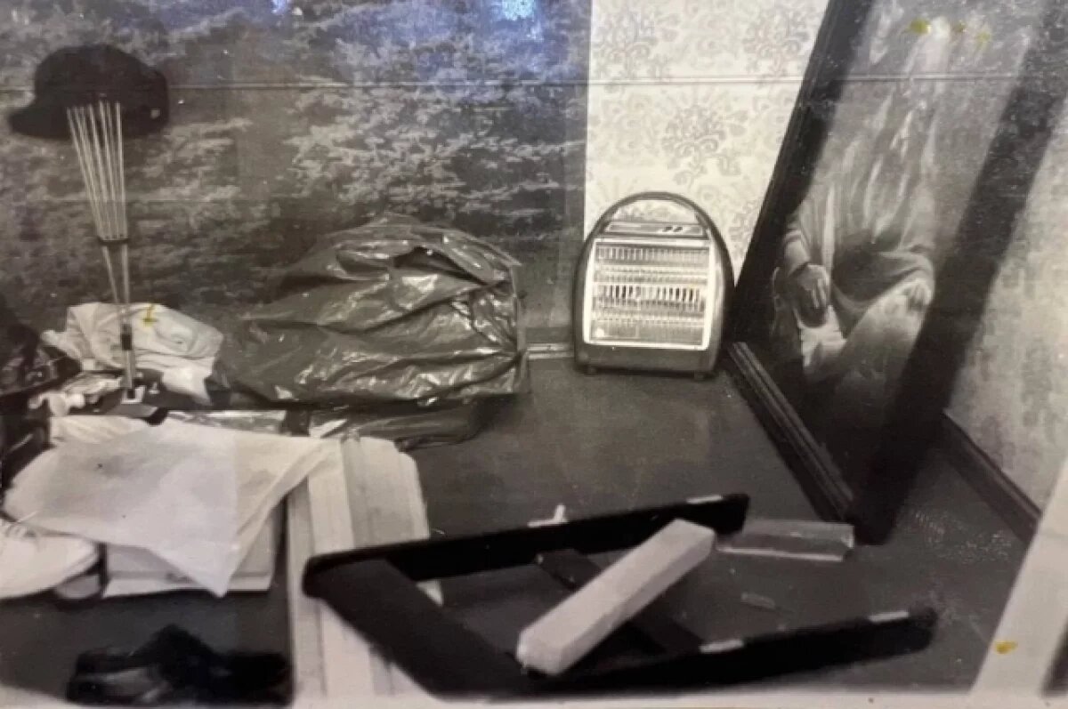    Фотография с места преступления.