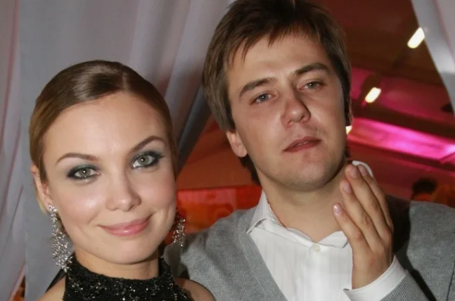 Иван решил во что бы то ни стало покорить сердце Татьяны. Фото: Pinterest