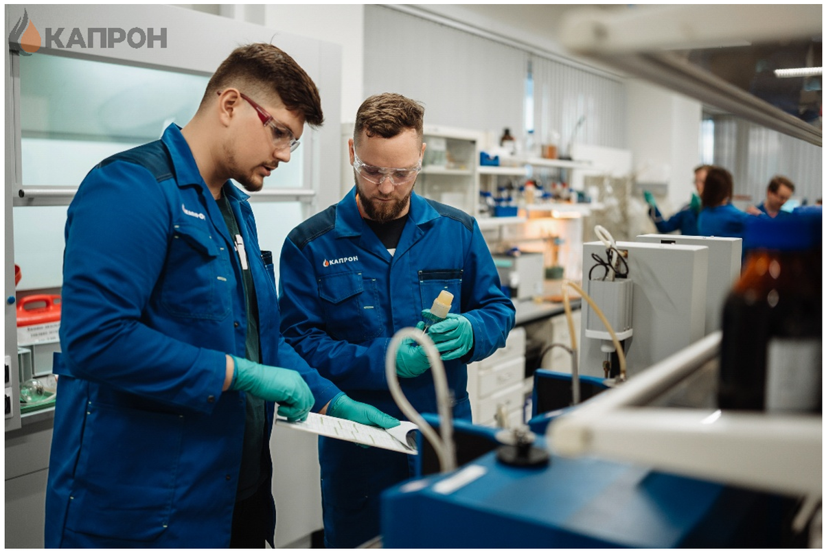 В исследовательской лаборатории компании «КАПРОН»