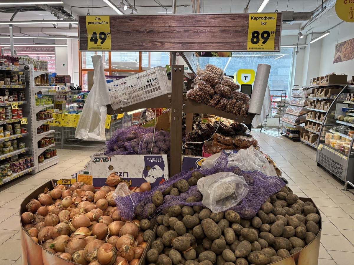 Картофель продолжает дорожать в Свердловкой области.  Фото: Фото: ФедералПресс / Ольга Дружинина