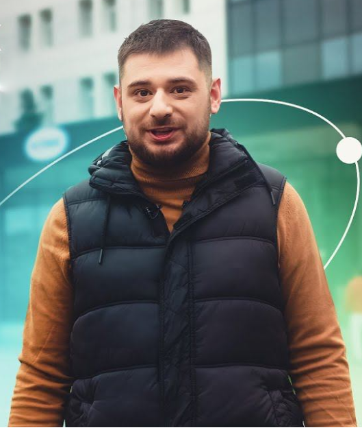 Георгий Каваносян — профессиональный эколог, гидрогеолог, экоблогер, руководитель Федерального проекта ЭКОПОСТ Российского экологического движения, автор экологических расследований.