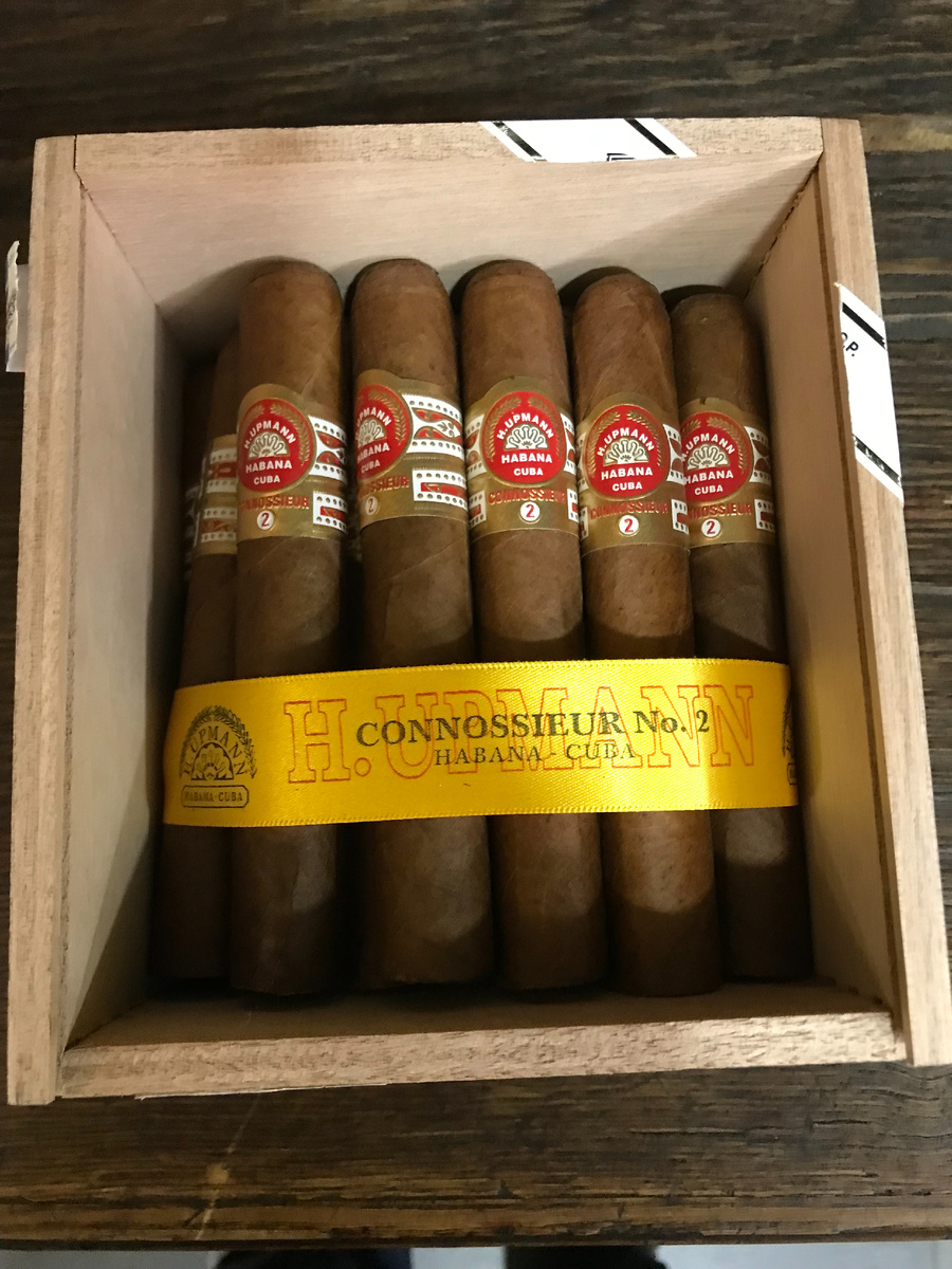 H. Upmann Connossieur №2 - 85 баллов