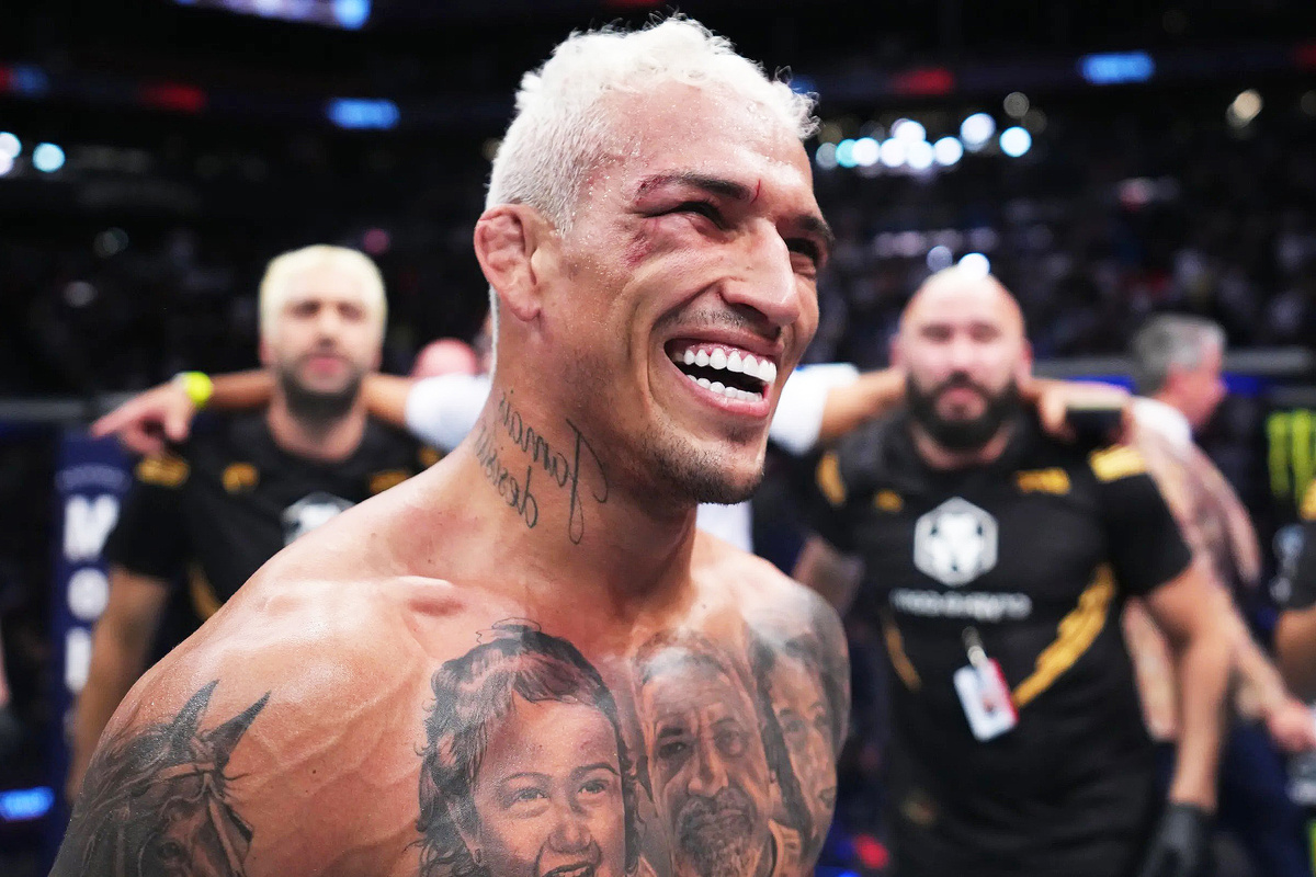 Чарльз Оливейра