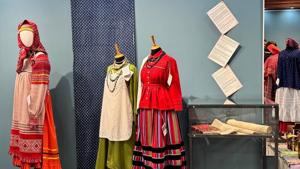    Костюмы отразили быт и культуру народов Самарского края. Анастасия СЕМДЯНОВА