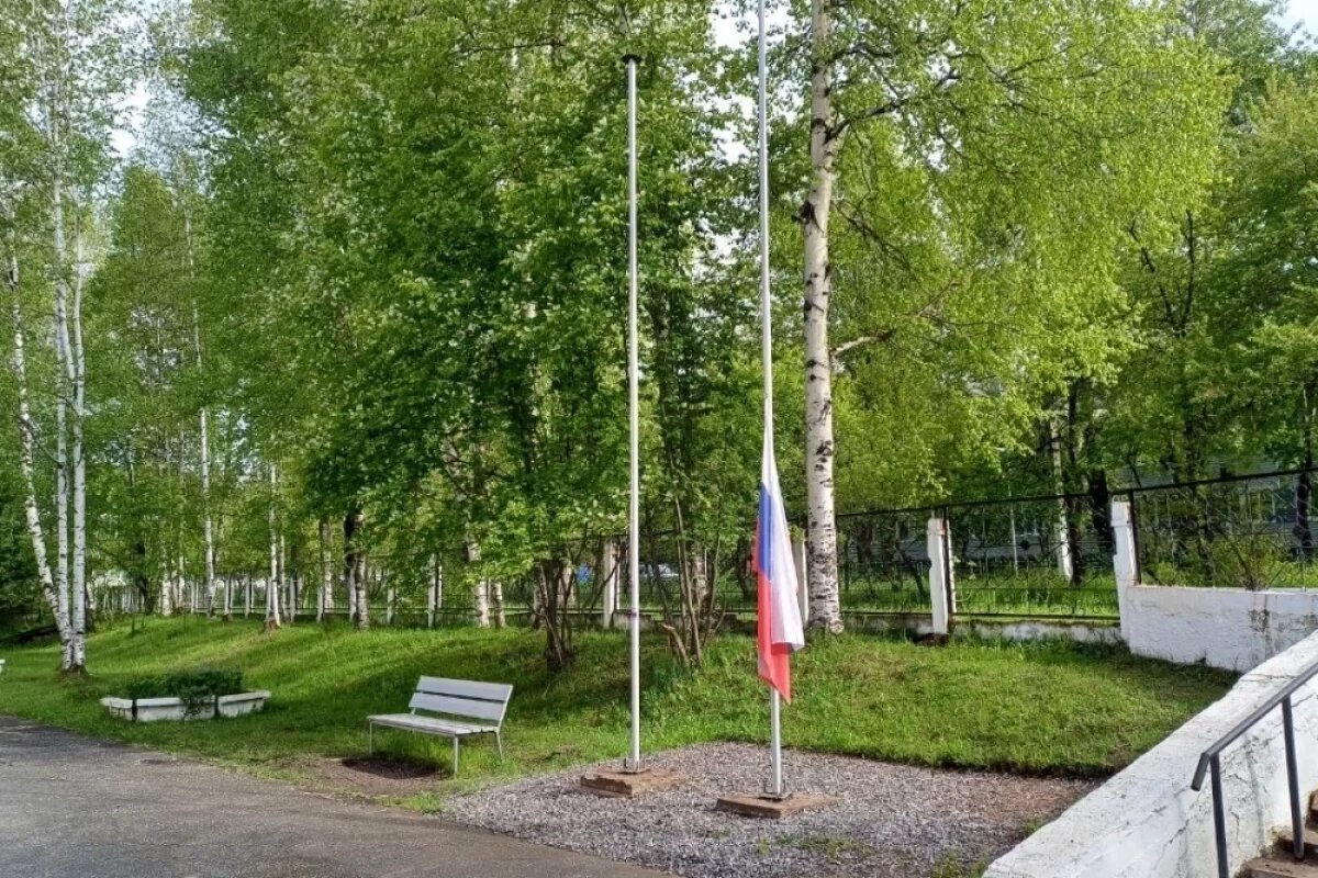    Траур объявили в Слюдянском районе после убийства подростов в Байкальске