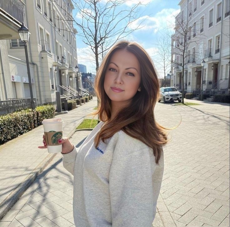 Автор рассказа и канала, Татьяна.