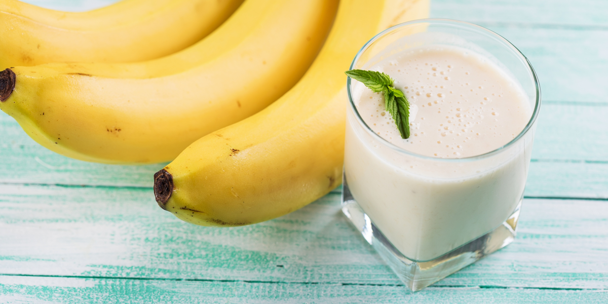 Кефирный коктейль с бананом