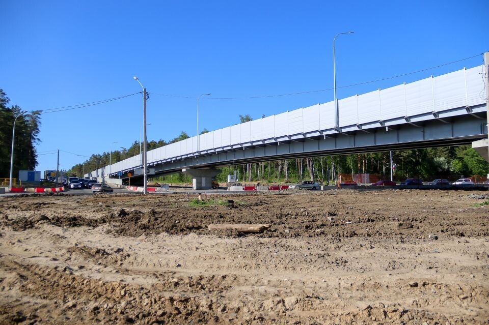    Возобновление работ на стройке транспортной развязки в Барнауле. Май 2025 года. Источник: Виталий Барабаш